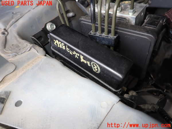 2UPJ-29886743]レヴォーグ(VMG)ヒューズボックス3 中古_m0001.jpg