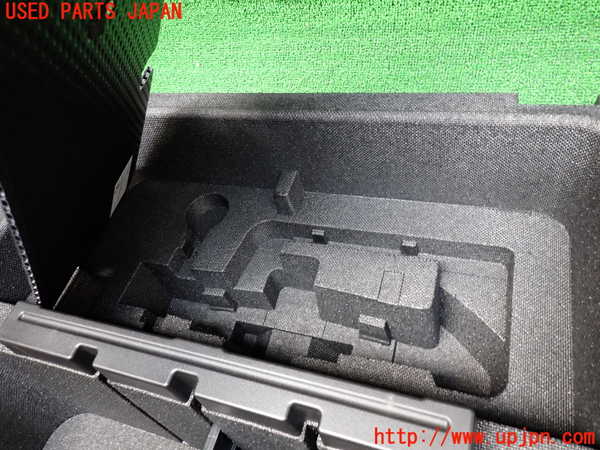 2UPJ-29887772]レヴォーグ(VMG)ラゲッジトレイ2 中古_m0002.jpg