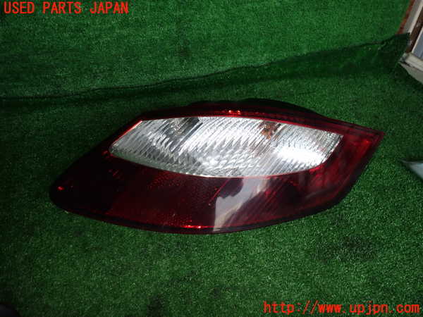 2UPJ-29891530]ポルシェ・ケイマン(98720)右テールランプ 中古 (987c型)_m0001.jpg
