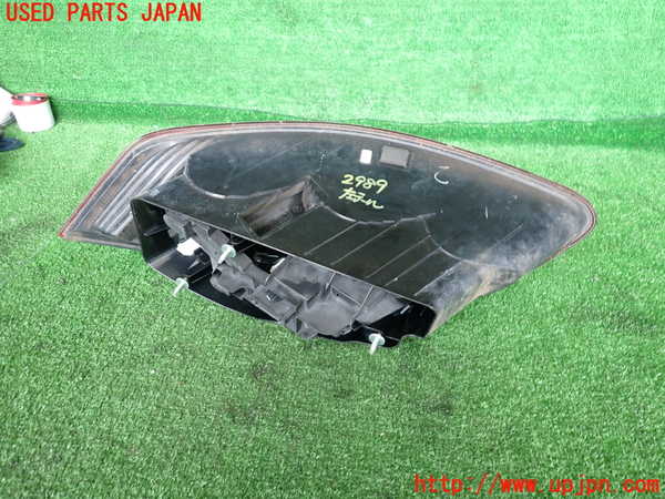 2UPJ-29891536]ポルシェ・ケイマン(98720)左テールランプ 中古 (987c型)_m0002.jpg