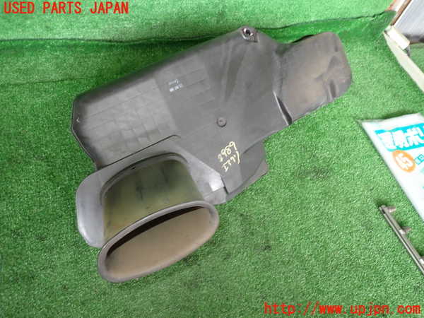 2UPJ-29892560]ポルシェ・ケイマン(98720)エアクリーナーボックス 中古 (987c型)_m0001.jpg