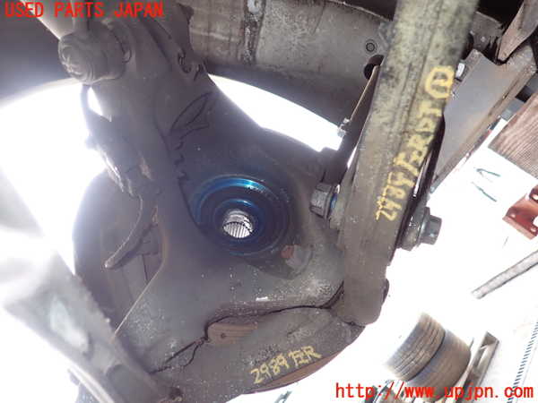 2UPJ-29894305]ポルシェ・ケイマン(98720)左リアナックルハブ 中古 (987c型)_m0001.jpg