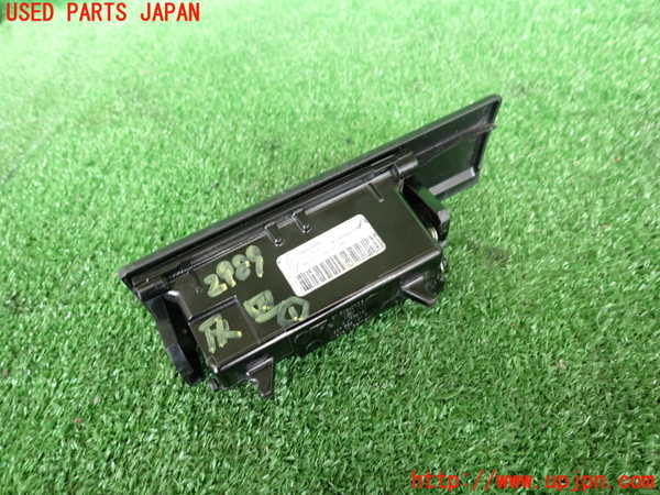 2UPJ-29897821]ポルシェ・ケイマン(98720)灰皿1 中古 (987c型)_m0003.jpg