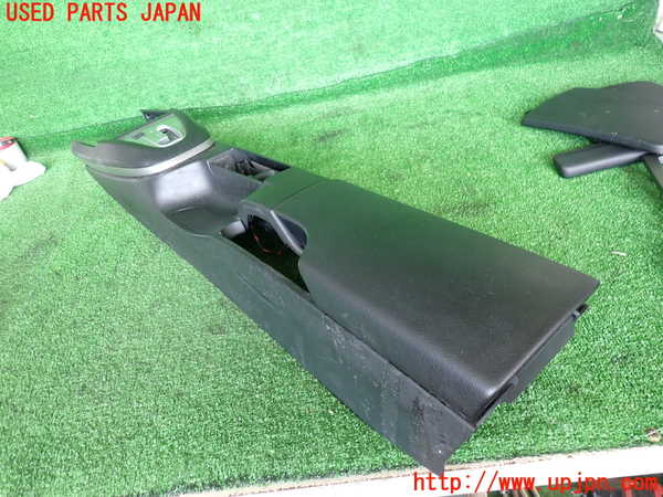 2UPJ-29897540]ポルシェ・ケイマン(98720)センターコンソール 中古 (987c型)_m0002.jpg
