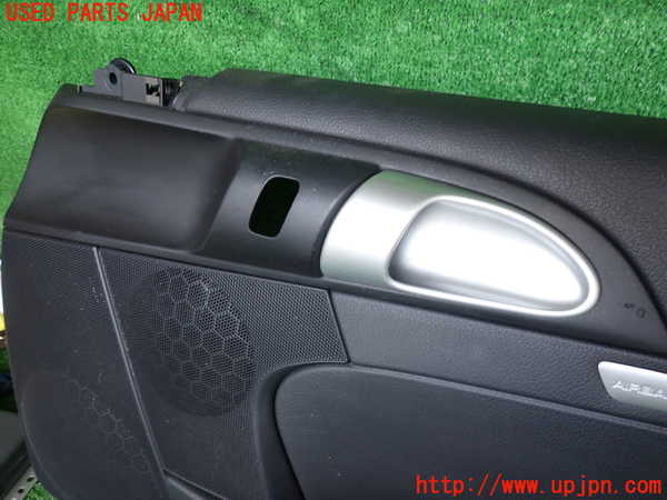 2UPJ-29891234]ポルシェ・ケイマン(98720)右前ドア内張り 中古 (987c型)_m0002.jpg