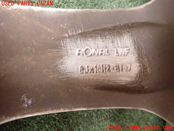 2UPJ-29899041]ポルシェ・ケイマン(98720)タイヤ　ホイール　1本① 235/40ZR1 中古 (987c型)_m0005.jpg