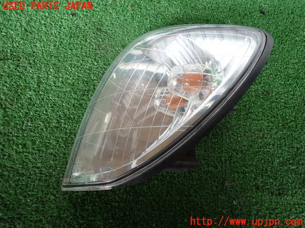 2UPJ-29901152]ランクル100系(UZJ100W)左コーナーランプ 【ジャンク品】 中古_m0001.jpg