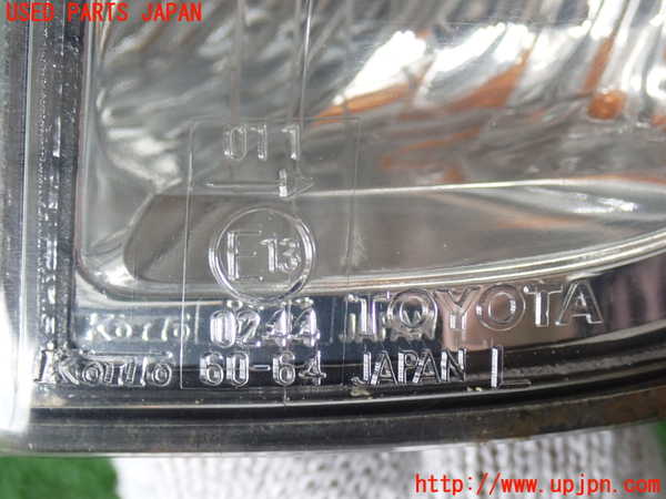 2UPJ-29901152]ランクル100系(UZJ100W)左コーナーランプ 【ジャンク品】 中古_m0002.jpg