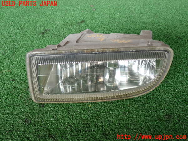 2UPJ-29901182]ランクル100系(UZJ100W)左フォグ 中古_m0001.jpg