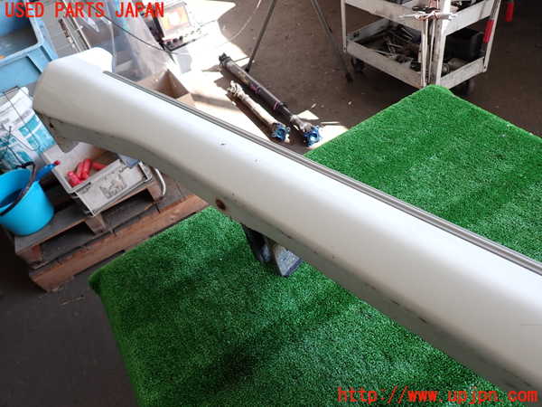2UPJ-29901390]ランクル100系(UZJ100W)右サイドステップ 中古_m0002.jpg
