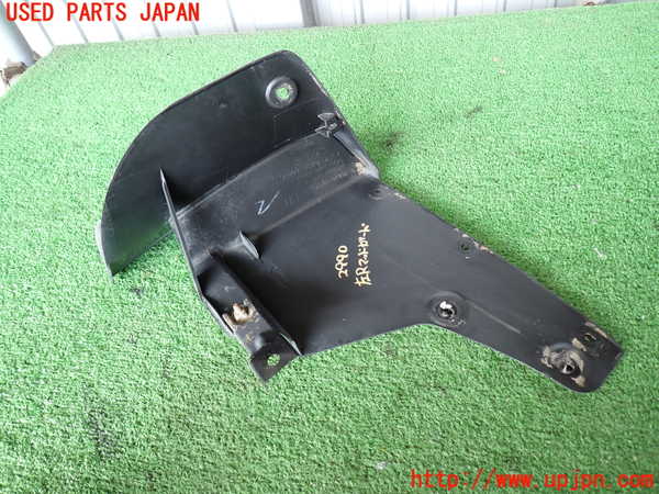 2UPJ-29901456]ランクル100系(UZJ100W)左リアマッドガード(泥除け) 中古_m0002.jpg