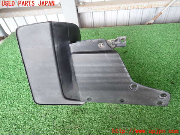 2UPJ-29901456]ランクル100系(UZJ100W)左リアマッドガード(泥除け) 中古_m0003.jpg