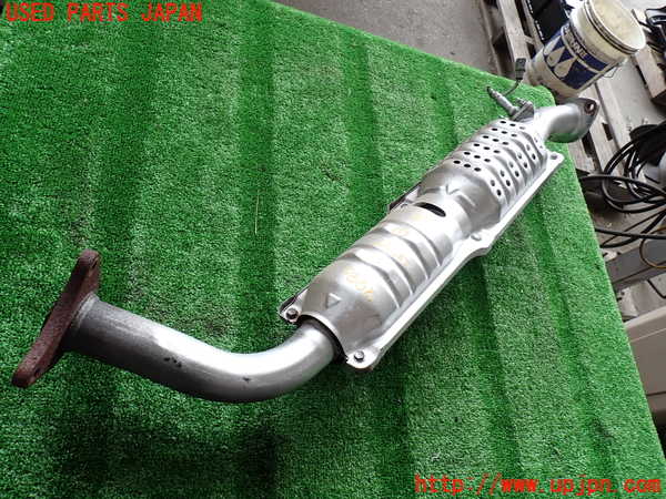 2UPJ-29902661]ランクル100系(UZJ100W)触媒1 中古_m0001.jpg