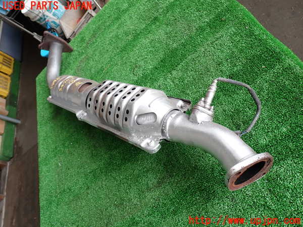 2UPJ-29902662]ランクル100系(UZJ100W)触媒2 中古_m0002.jpg