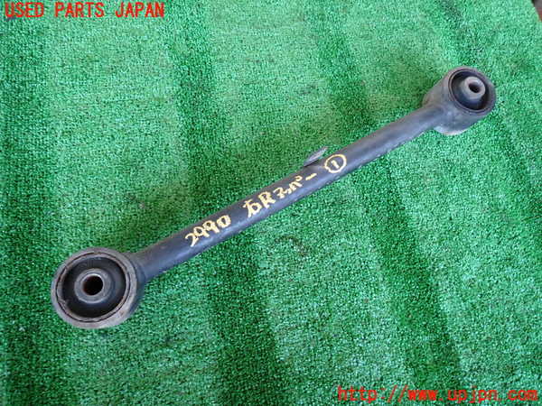 2UPJ-29905146]ランクル100系(UZJ100W)右リアアッパーアーム1 中古_m0001.jpg