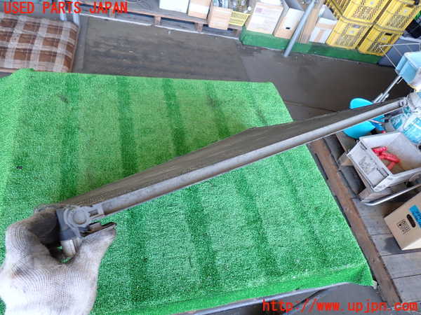 2UPJ-29906031]ランクル100系(UZJ100W)エアコンコンデンサー1 中古_m0003.jpg