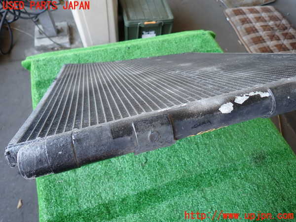 2UPJ-29906031]ランクル100系(UZJ100W)エアコンコンデンサー1 中古_m0005.jpg