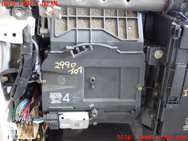2UPJ-29906095]ランクル100系(UZJ100W)ブロアファン(ブロアーファン) 中古_m0001.jpg