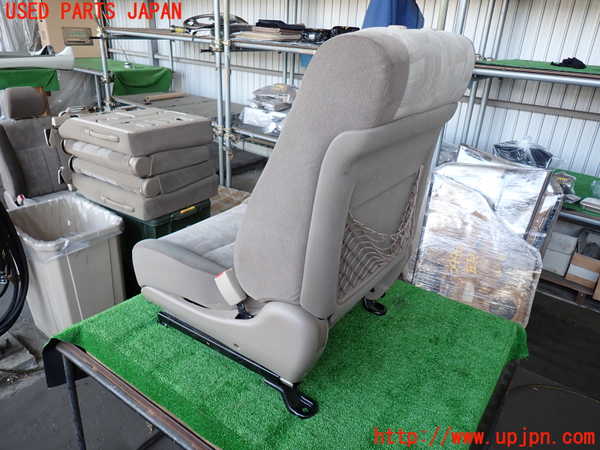 2UPJ-29907035]ランクル100系(UZJ100W)運転席シート 中古_m0004.jpg