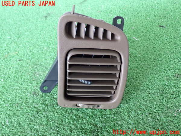 2UPJ-29907526]ランクル100系(UZJ100W)エアコン吹き出し口1 右 中古_m0001.jpg