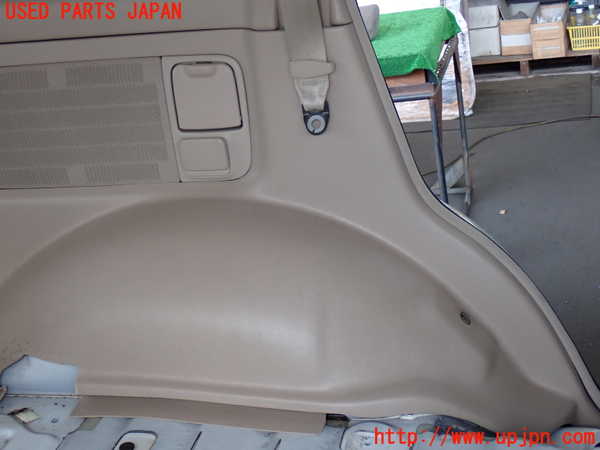 2UPJ-29907680]ランクル100系(UZJ100W)左リアピラートリム 中古_m0003.jpg
