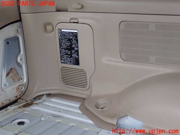 2UPJ-29907680]ランクル100系(UZJ100W)左リアピラートリム 中古_m0004.jpg