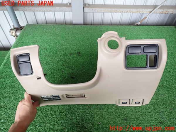 2UPJ-29907691]ランクル100系(UZJ100W)内装トリム類1 中古_m0002.jpg