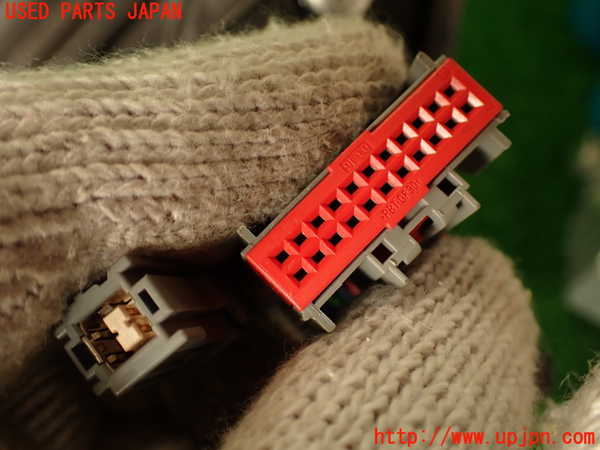 2UPJ-29911212]ジャガー・Fペイス(DC2NA)左ドアミラー 中古_m0004.jpg