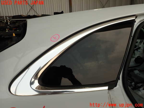 2UPJ-29911380]ジャガー・Fペイス(DC2NA)右クォーターガラス (43R-011604 M5540) 中古_m0001.jpg