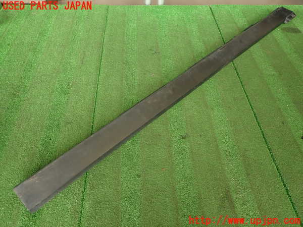 2UPJ-29911390]ジャガー・Fペイス(DC2NA)右サイドステップ 中古_m0004.jpg