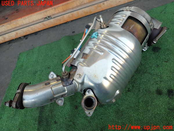2UPJ-29912661]ジャガー・Fペイス(DC2NA)触媒1 中古_m0002.jpg