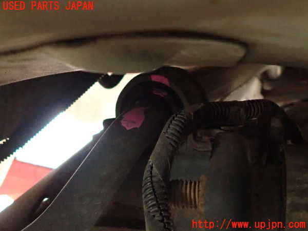 2UPJ-29915445]ジャガー・Fペイス(DC2NA)リアスタビライザー 中古_m0004.jpg