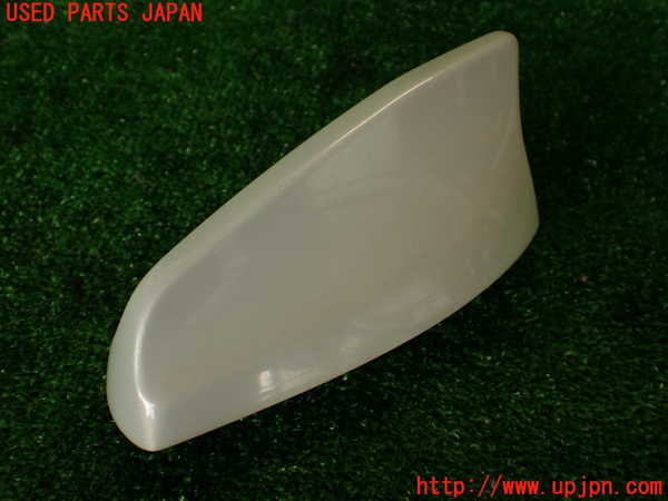 2UPJ-29916550]ジャガー・Fペイス(DC2NA)アンテナ 中古_m0001.jpg