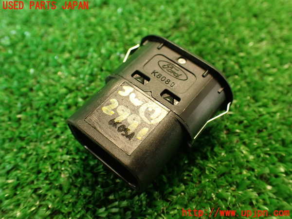 2UPJ-29916312]ジャガー・Fペイス(DC2NA)スイッチ7 中古_m0003.jpg