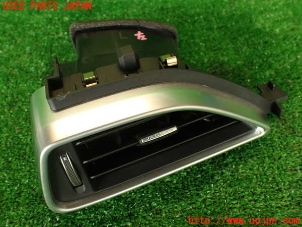 2UPJ-29917528]ジャガー・Fペイス(DC2NA)エアコン吹き出し口3 (左) 中古_m0001.jpg