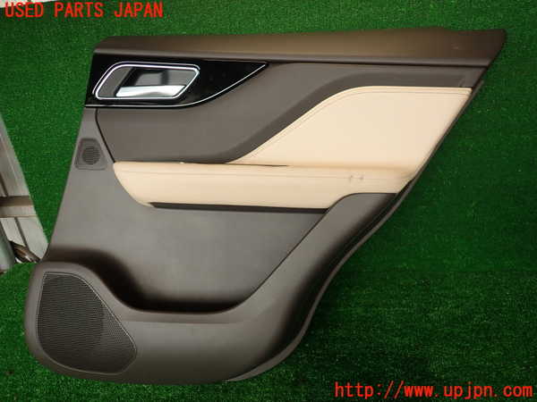 2UPJ-29911294]ジャガー・Fペイス(DC2NA)右後ドア内張り 中古_m0001.jpg