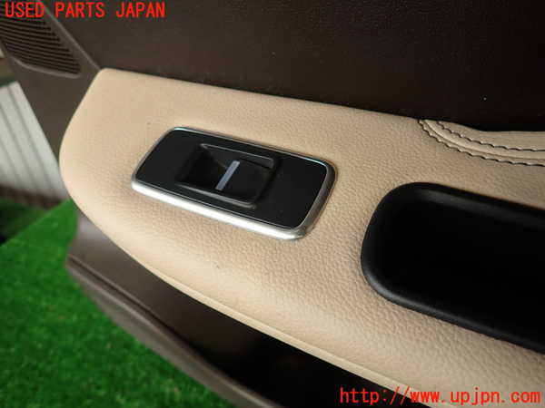 2UPJ-29911294]ジャガー・Fペイス(DC2NA)右後ドア内張り 中古_m0003.jpg