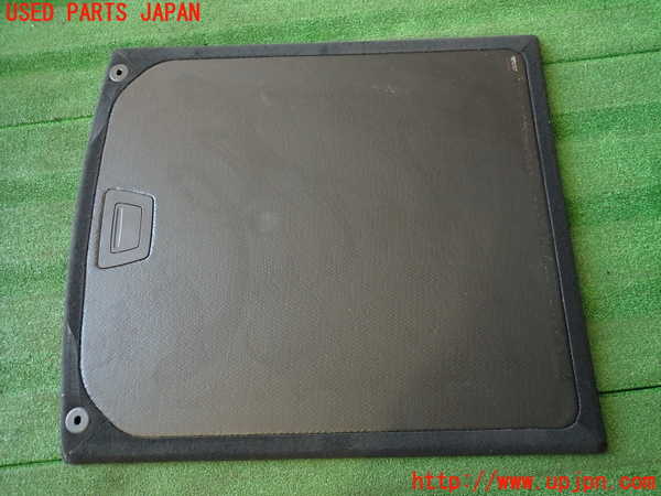 2UPJ-29917771]ジャガー・Fペイス(DC2NA)ラゲッジトレイ1 中古_m0005.jpg