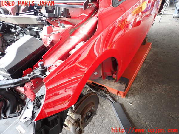 2UPJ-29921082]ボルボ・V40(MD4204T)左前フェンダー 中古_m0002.jpg