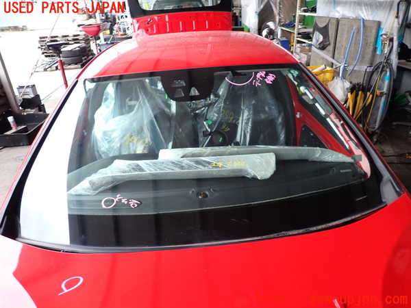 2UPJ-29921195]ボルボ・V40(MD4204T)フロントガラス (43R-00138 M52) 中古_m0001.jpg