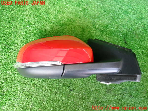 2UPJ-29921210]ボルボ・V40(MD4204T)右ドアミラー 中古_m0002.jpg