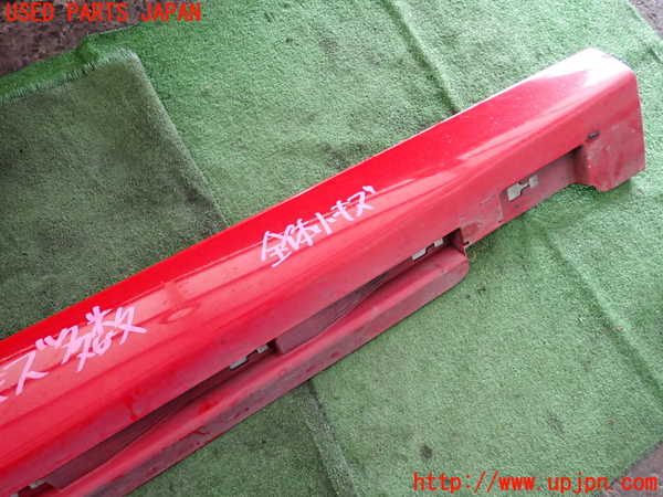 2UPJ-29921390]ボルボ・V40(MD4204T)右サイドステップ 中古_m0002.jpg