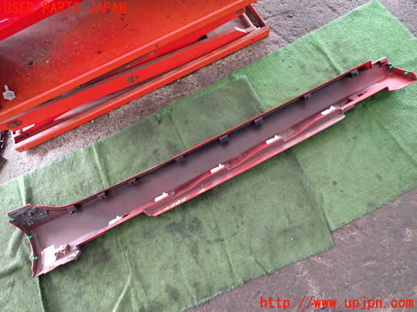 2UPJ-29921392]ボルボ・V40(MD4204T)左サイドステップ 中古_m0005.jpg