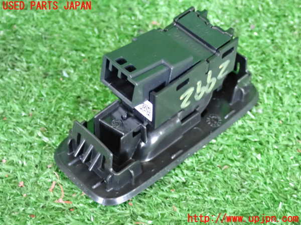 2UPJ-29926245]ボルボ・V40(MD4204T)左前パワーウィンドウスイッチ 中古_m0002.jpg