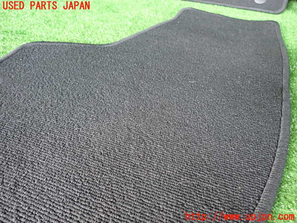 2UPJ-29927800]ボルボ・V40(MD4204T)フロアマット 中古_m0003.jpg