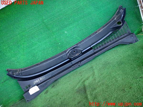 2UPJ-29931190]ジープ・レネゲード(BU14)カウルトップ 中古_m0002.jpg