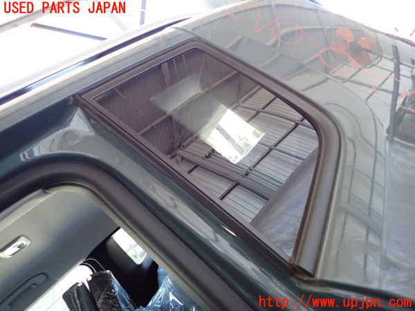 2UPJ-29931382]ジープ・レネゲード(BU14)左クォーターガラス 中古(43R-011595 M5532)_m0001.jpg