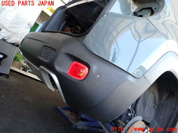 2UPJ-29931610]ジープ・レネゲード(BU14)リアバンパー 中古_m0002.jpg