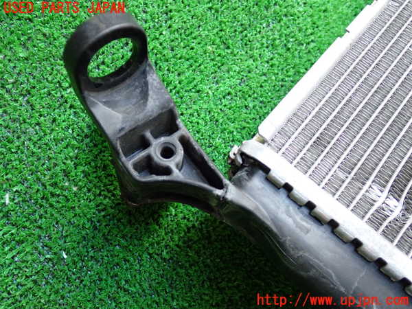 2UPJ-29932321]ジープ・レネゲード(BU14)ラジエーター1 中古_m0002.jpg