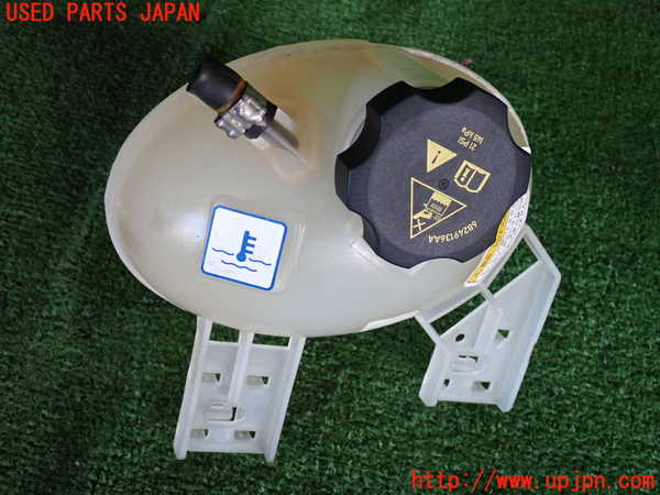 2UPJ-29932410]ジープ・レネゲード(BU14)ラジエータータンク 中古_m0001.jpg